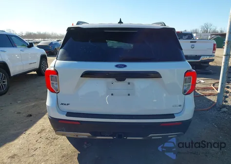 2020 Ford Explorer Xlt z USA, uszkodzony, nr VIN 1FMSK8DH1LGC43938